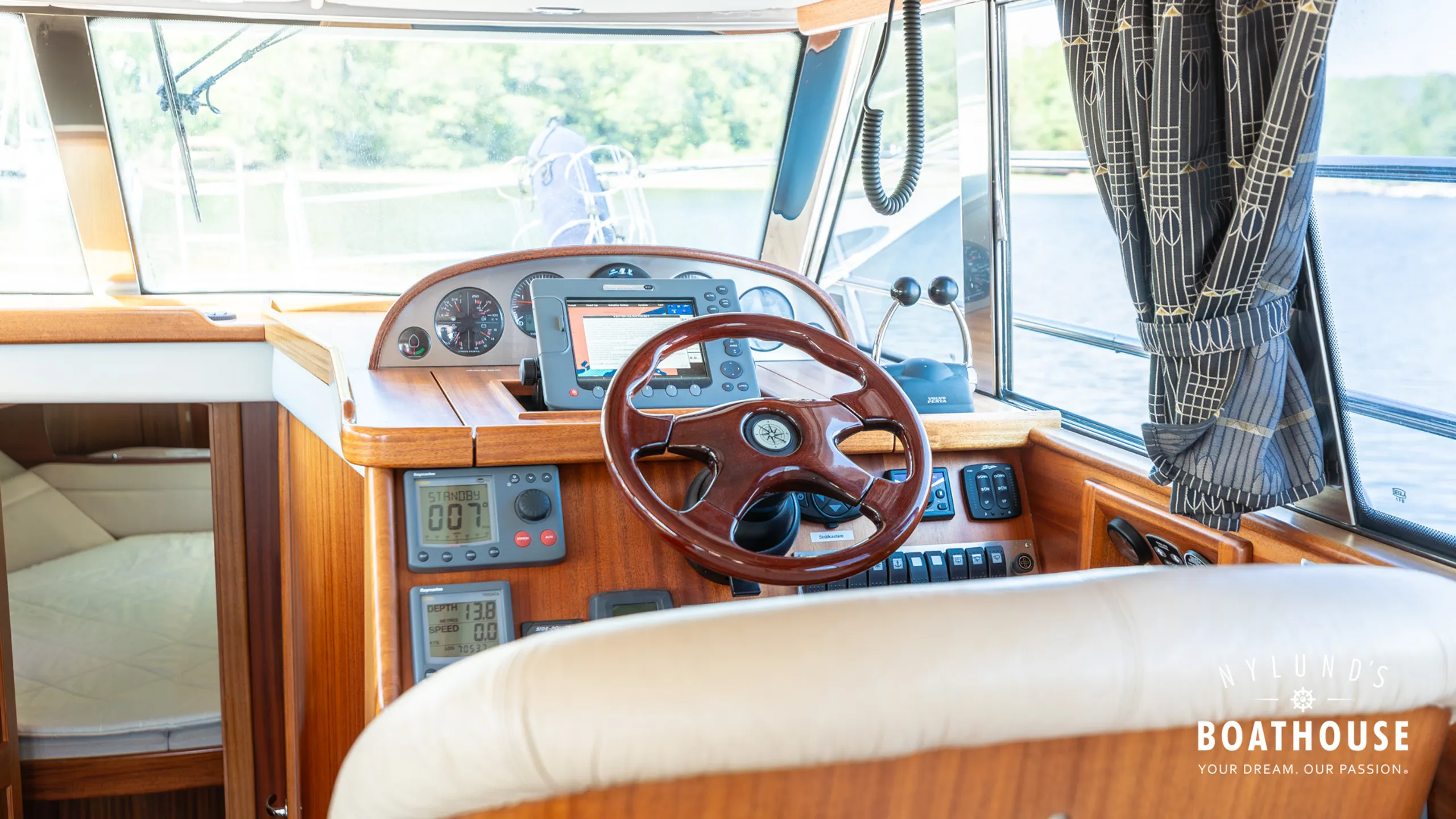 Nord West 370 Flybridge - Image 68