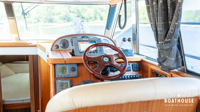 Nord West 370 Flybridge