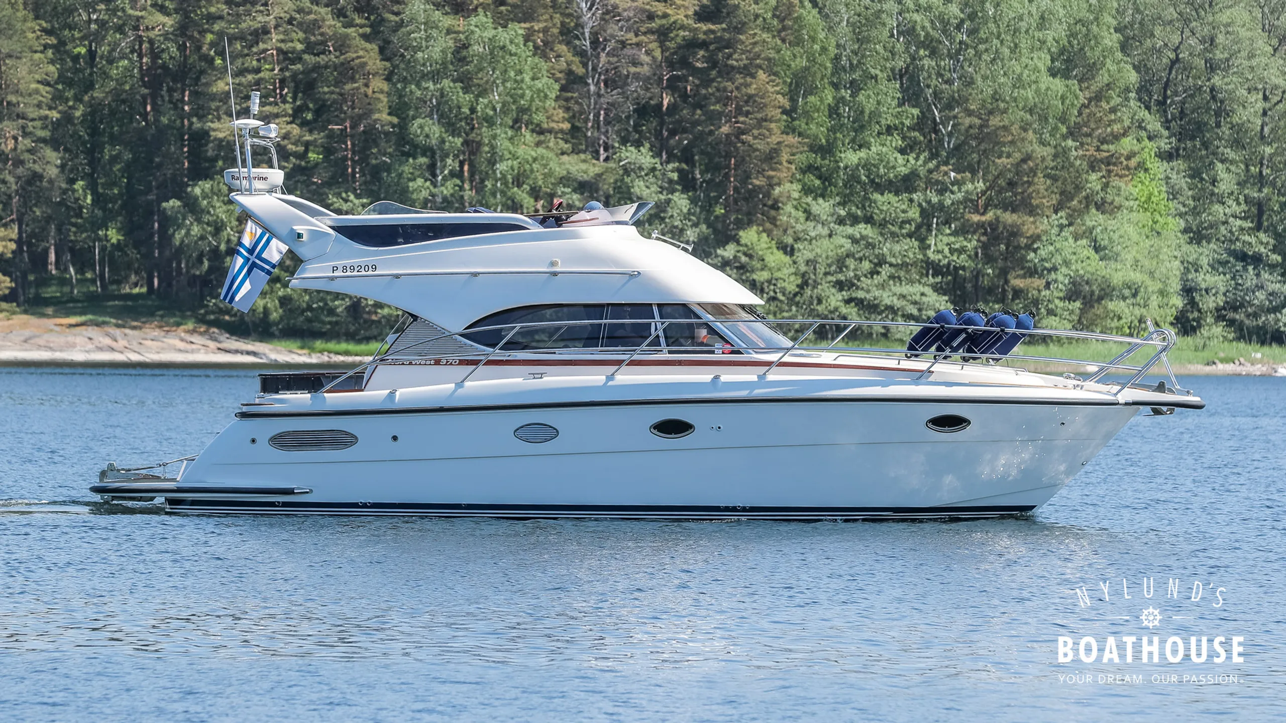 Nord West 370 Flybridge - Image 1