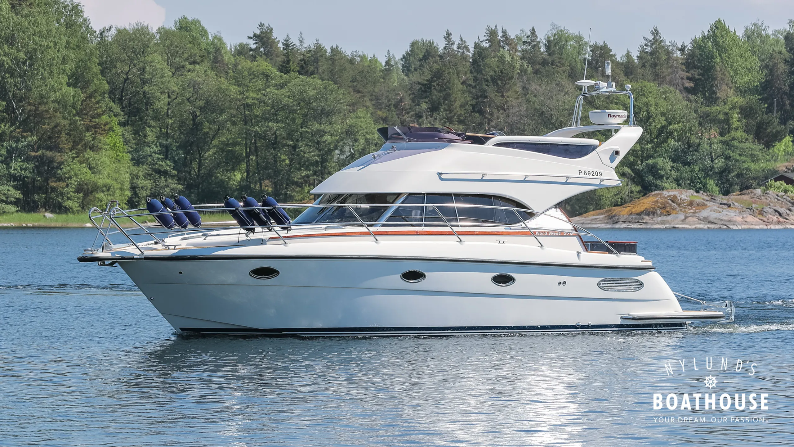 Nord West 370 Flybridge - Image 10