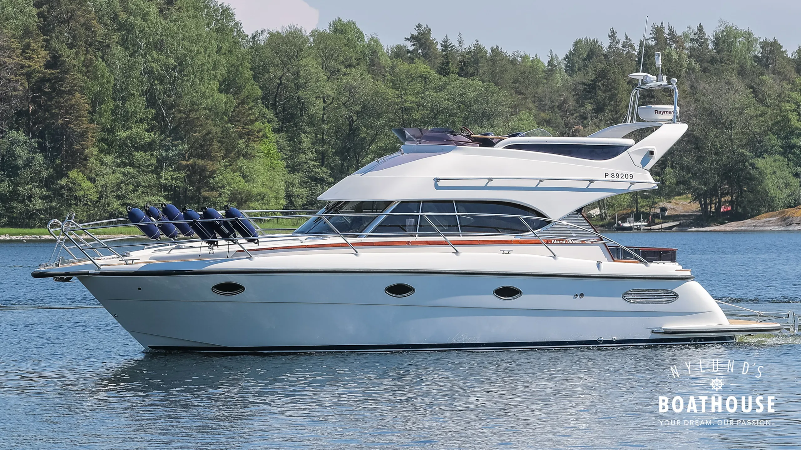 Nord West 370 Flybridge - Image 11