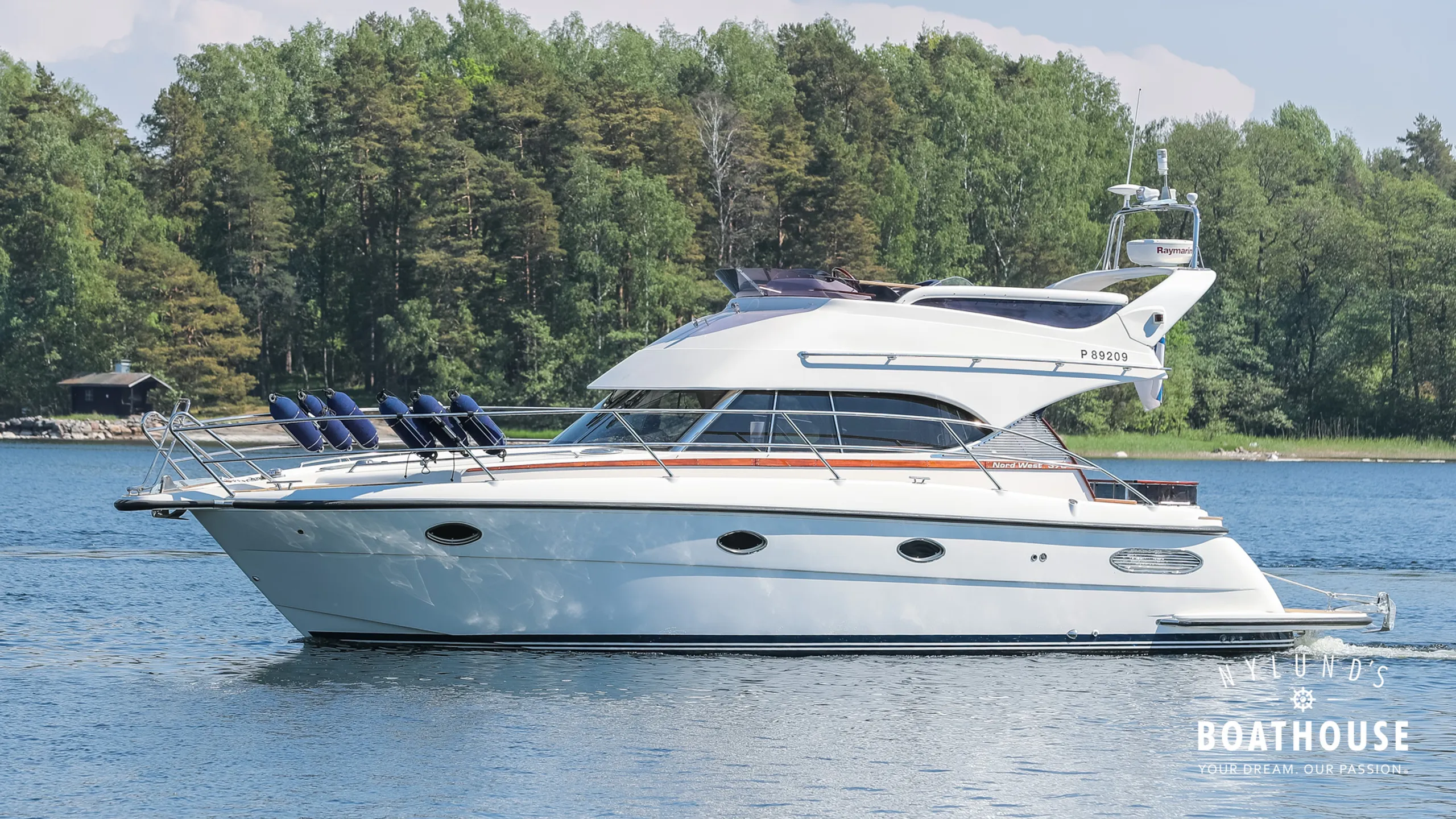 Nord West 370 Flybridge - Image 12