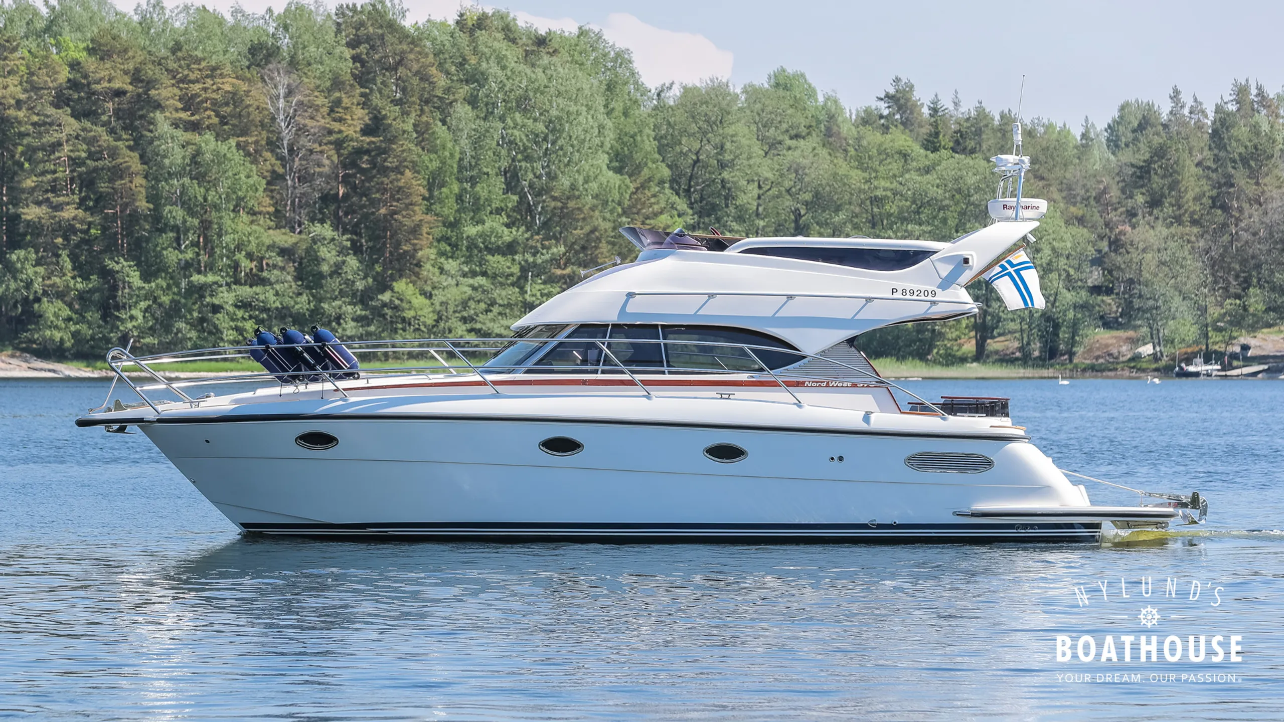 Nord West 370 Flybridge - Image 27