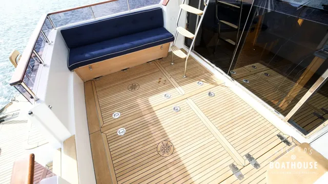 Nord West 390 Flybridge