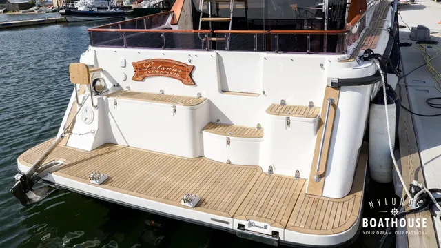 Nord West 390 Flybridge