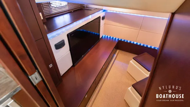 Sea Ray 450 Sundancer