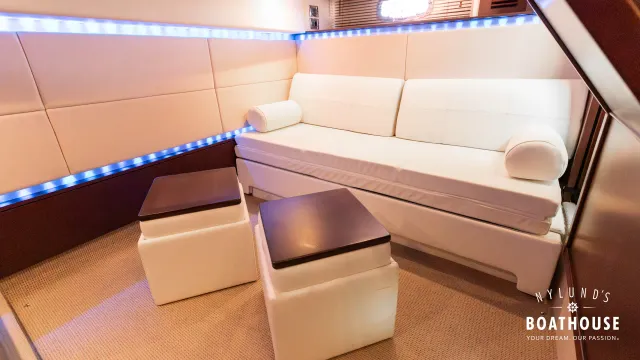 Sea Ray 450 Sundancer