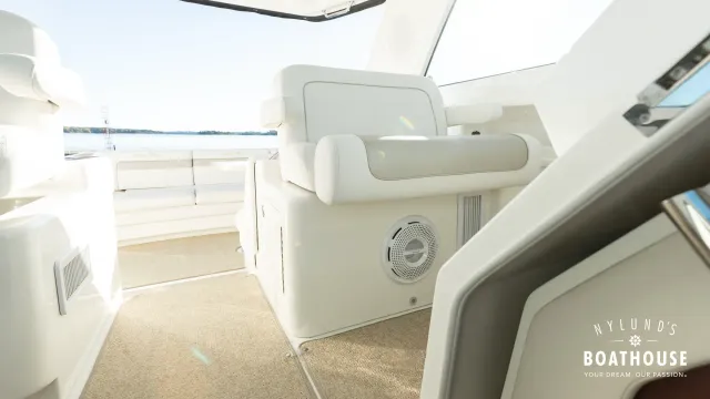 Sea Ray 450 Sundancer