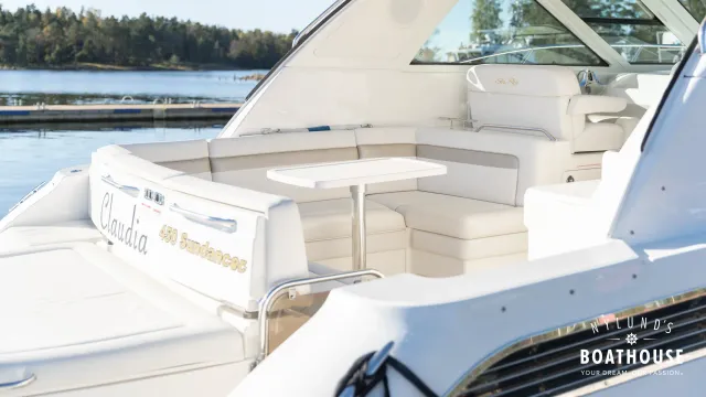 Sea Ray 450 Sundancer