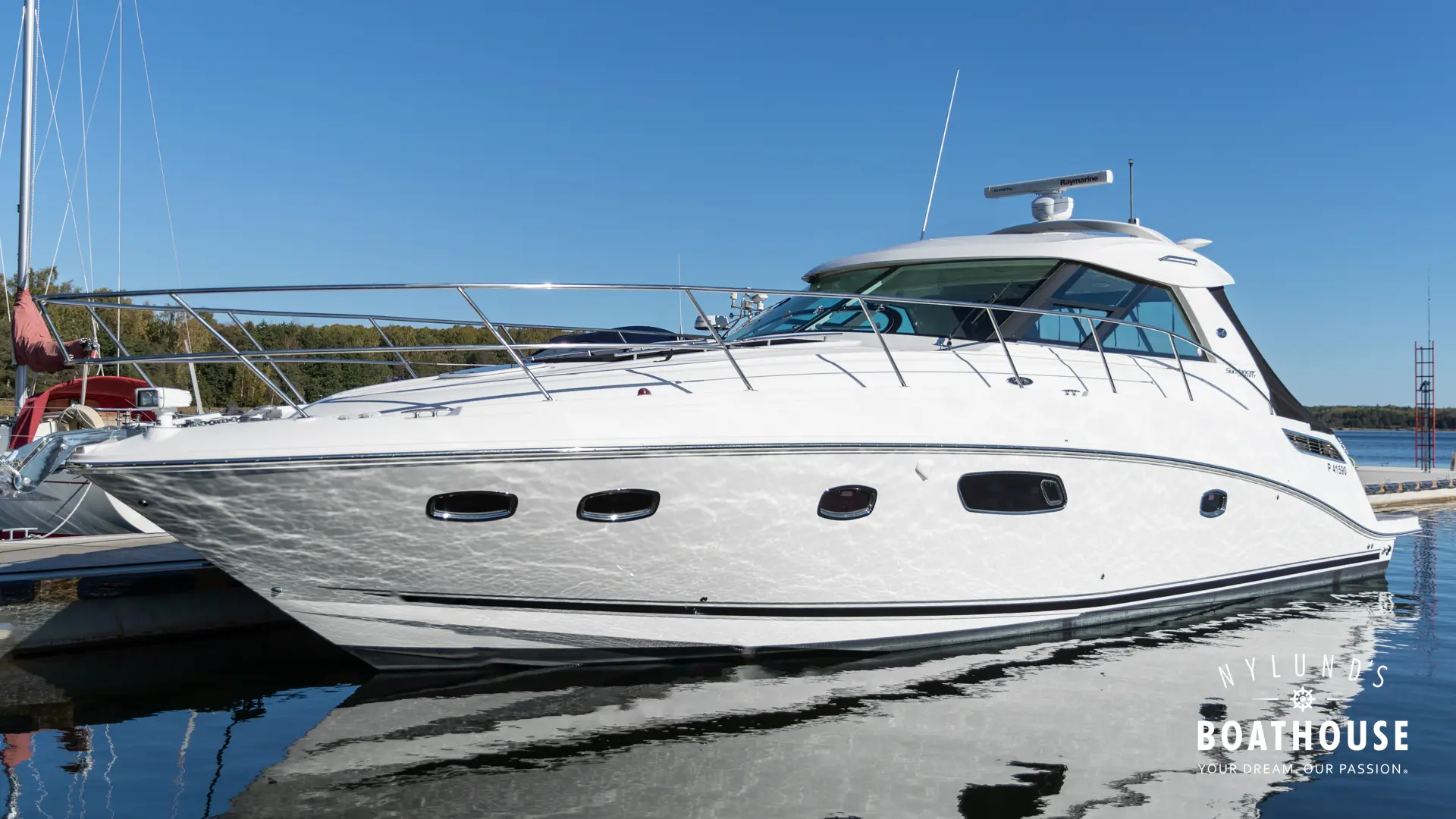 Sea Ray 450 Sundancer