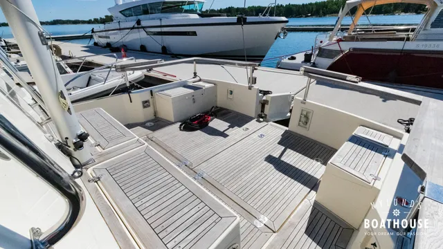 Targa 37
