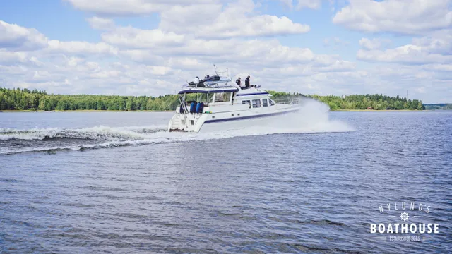Trader 535 Signature