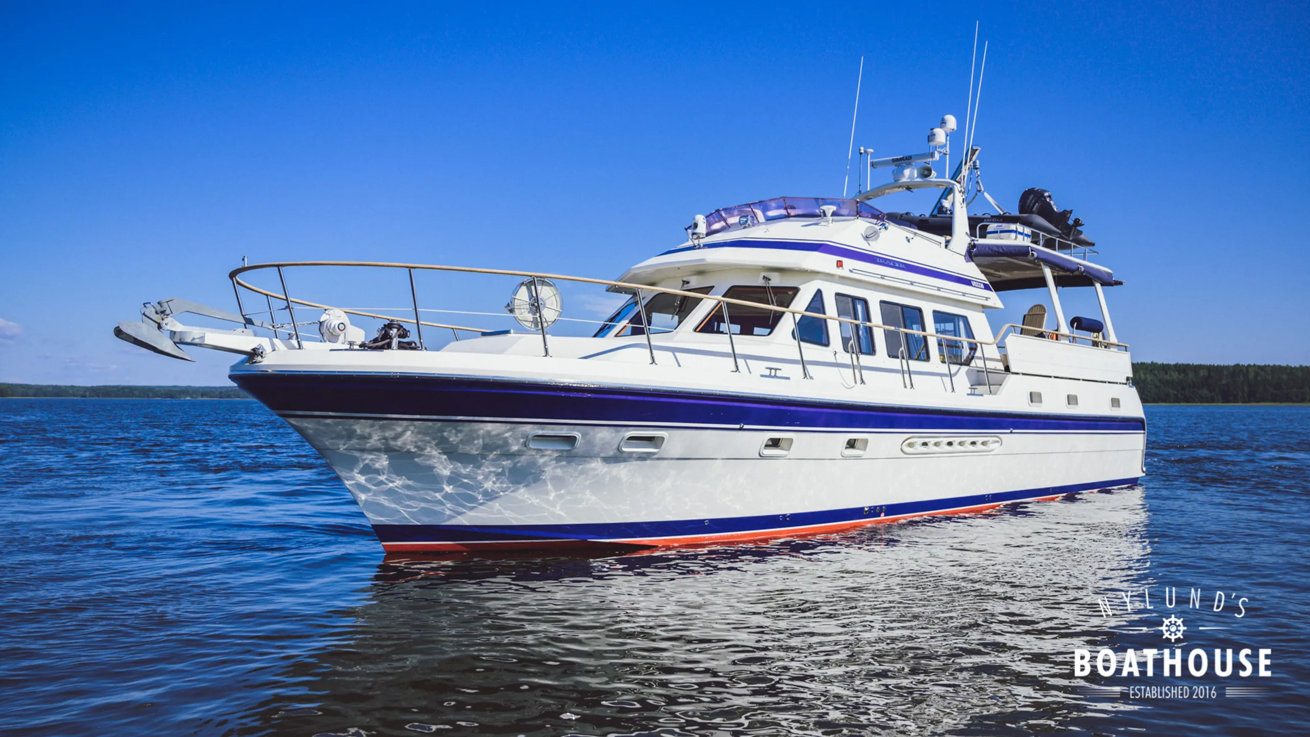 Trader 535 Signature - Image 6