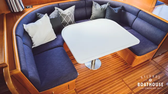 Trader 535 Signature