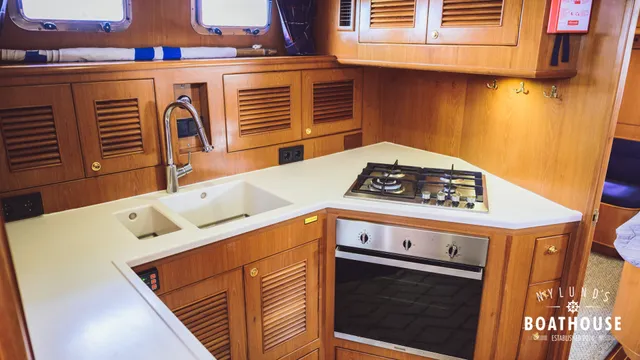 Trader 535 Signature