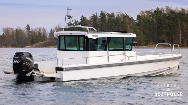 Axopar 28 Cabin