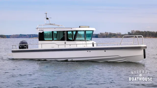 Axopar 28 Cabin