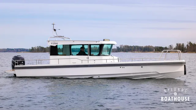Axopar 28 Cabin