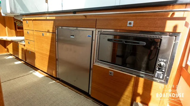 Delta 34 SW