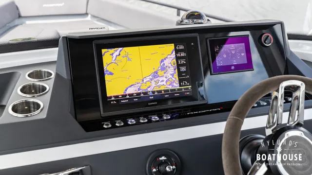 Axopar 28 Cabin - Brabus Line