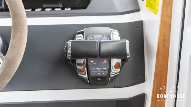 Axopar 28 Cabin - Brabus Line