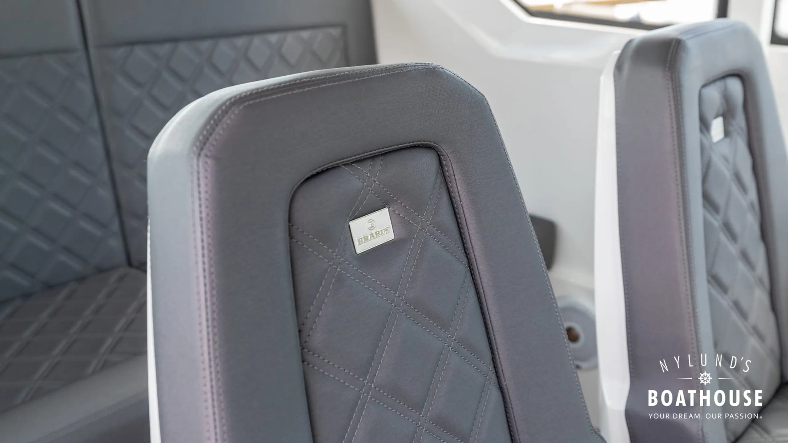 Axopar 28 Cabin - Brabus Line - Image 38