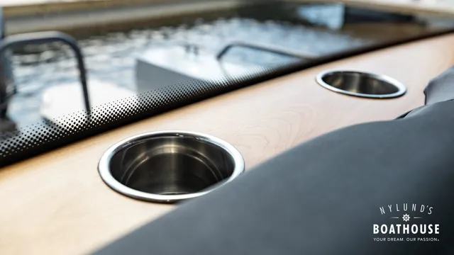 Axopar 28 Cabin - Brabus Line