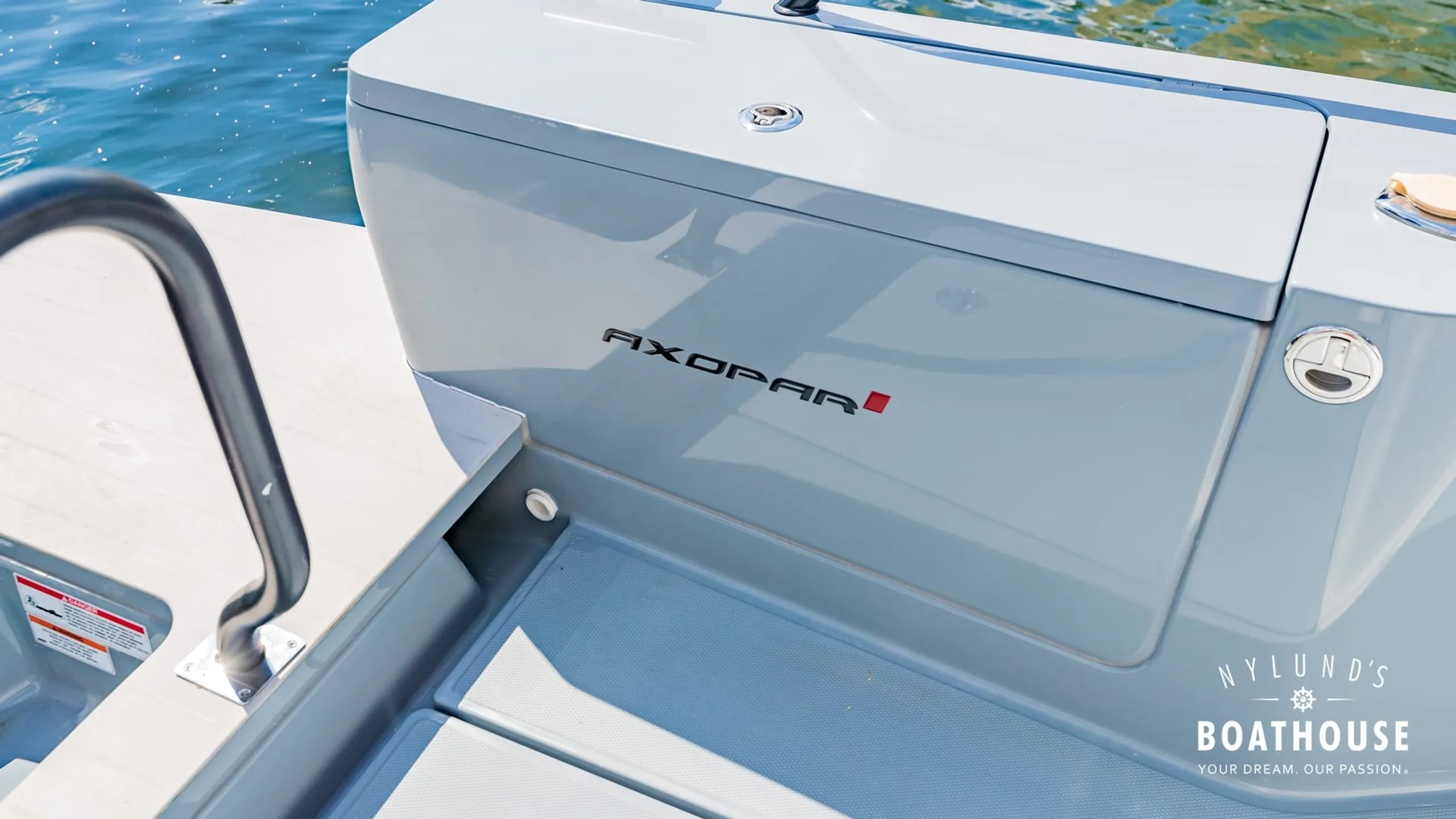 Axopar 28 Cabin - Brabus Line - Image 32