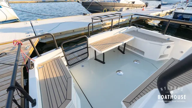 Sargo 28