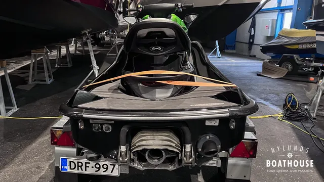 Kawasaki ULTRA 300 X