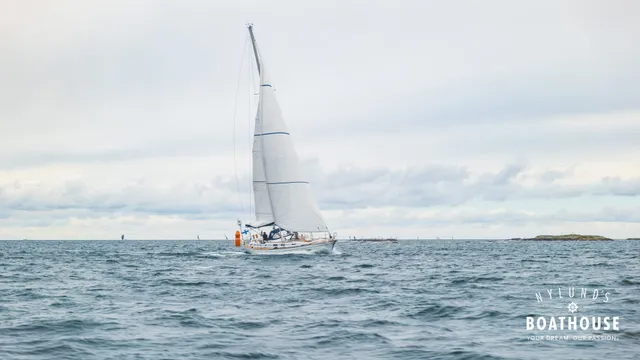 Swan 57