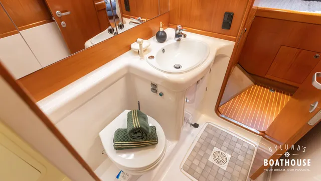Swan 57