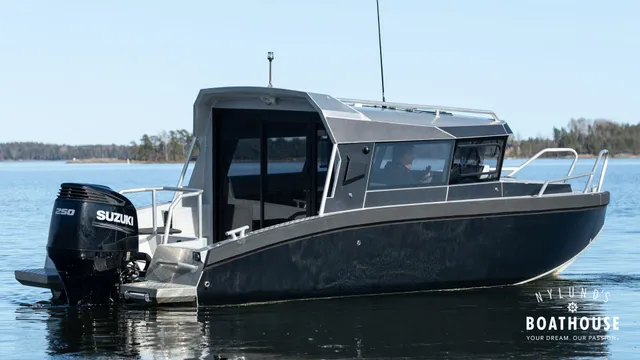 Vboats Voyager 700 Cabin