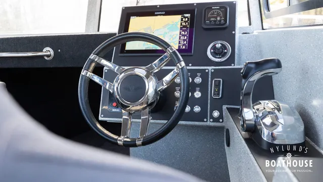 Vboats Voyager 700 Cabin