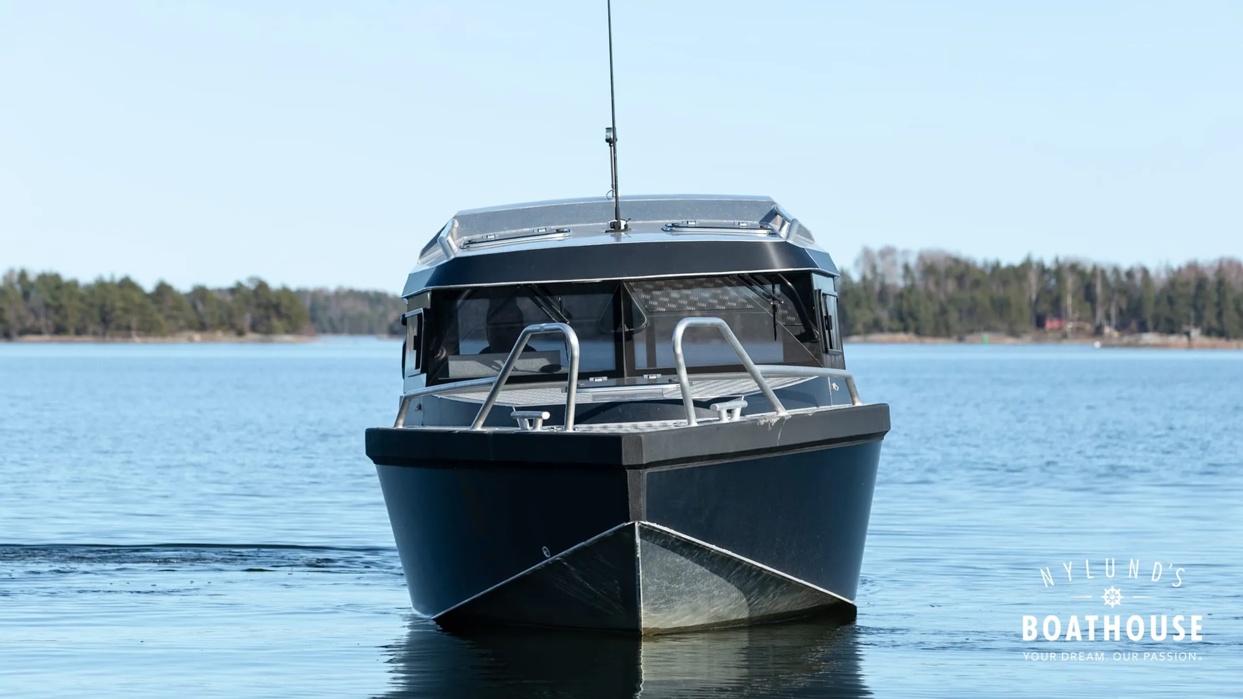 Vboats Voyager 700 Cabin - Image 9