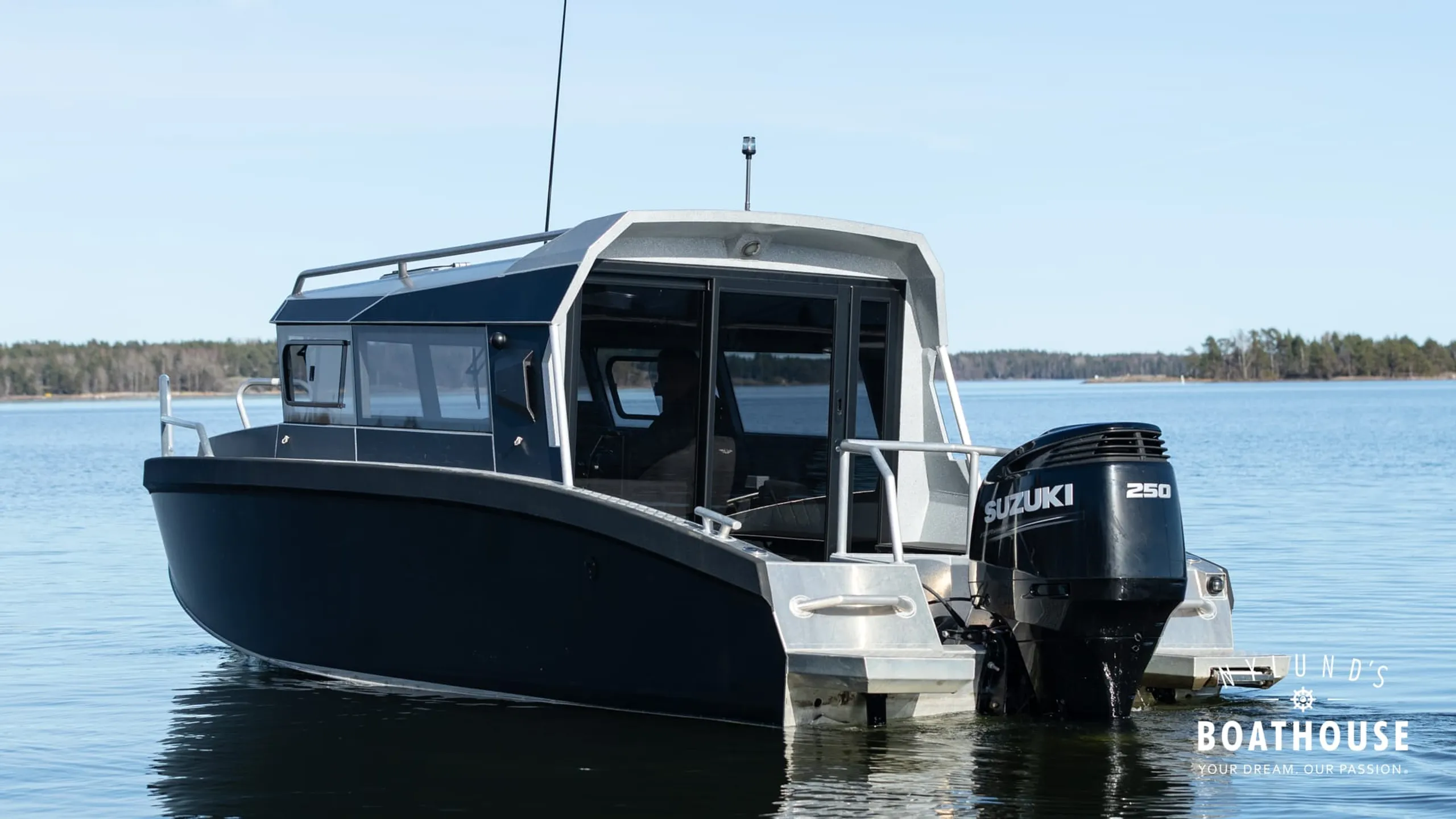 Vboats Voyager 700 Cabin - Image 2