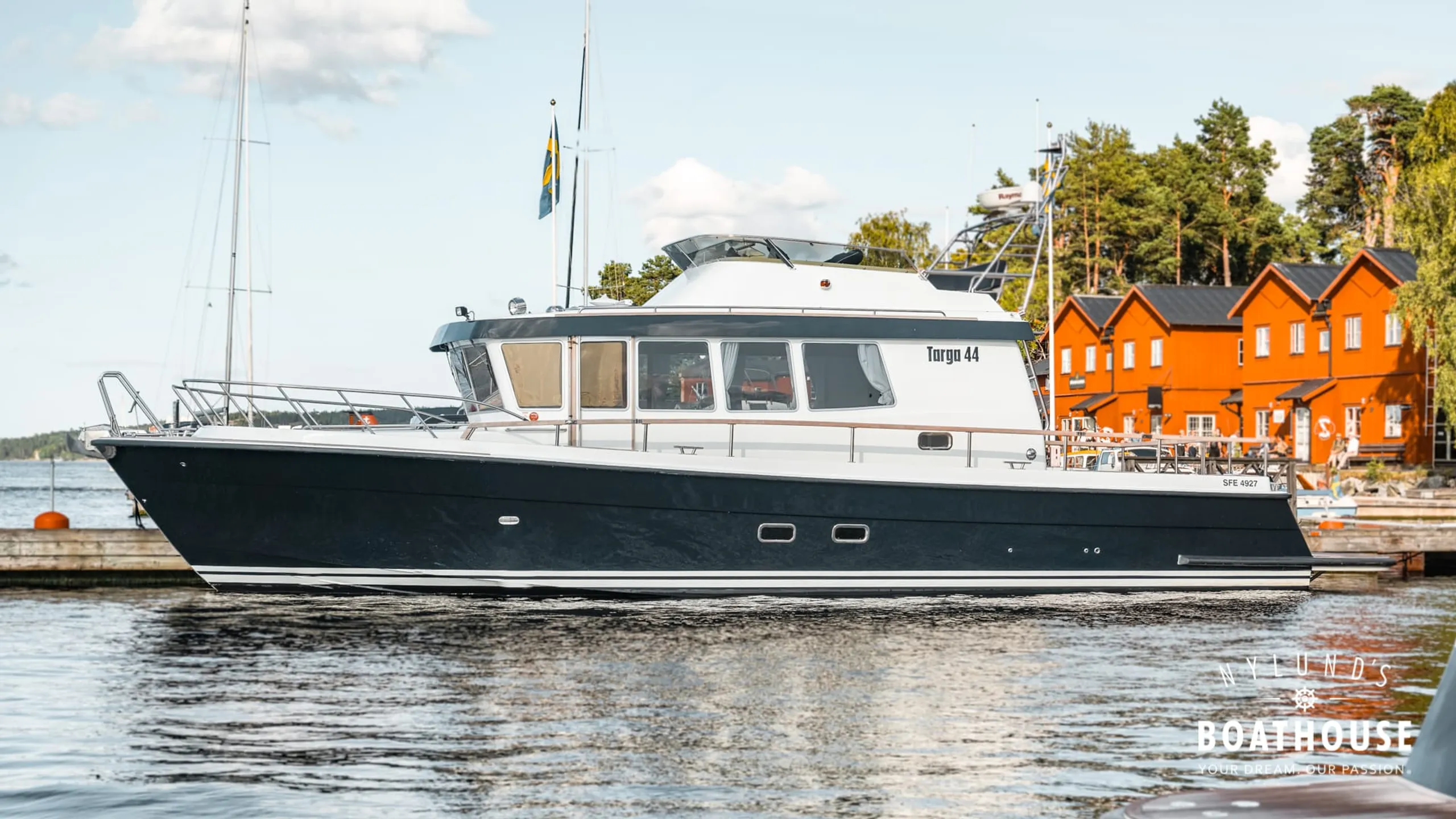 Targa 44 CFC - Image 1