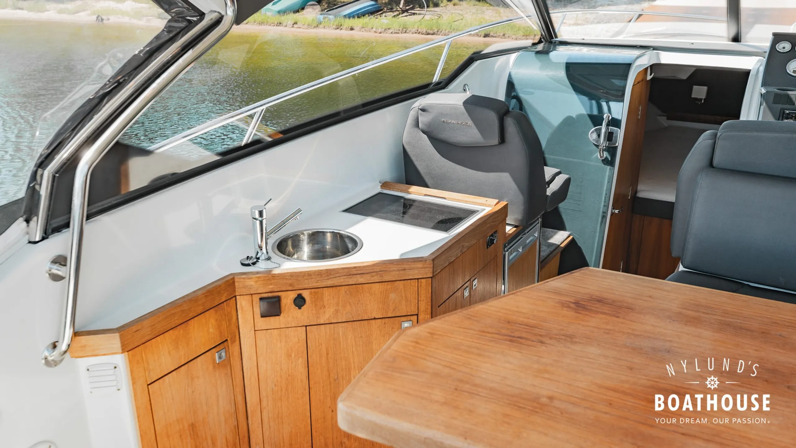 Grandezza 27 OC - Image 25