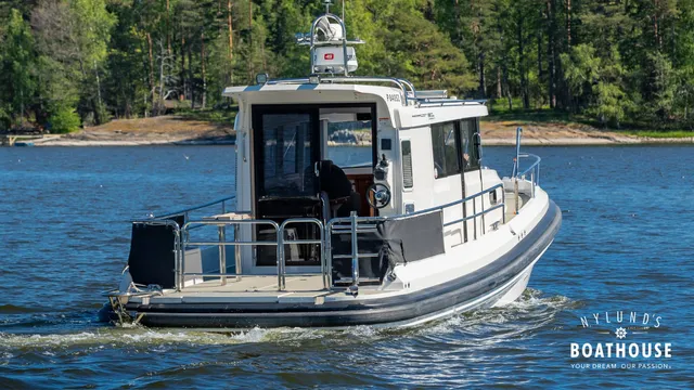 Paragon 31 Cabin