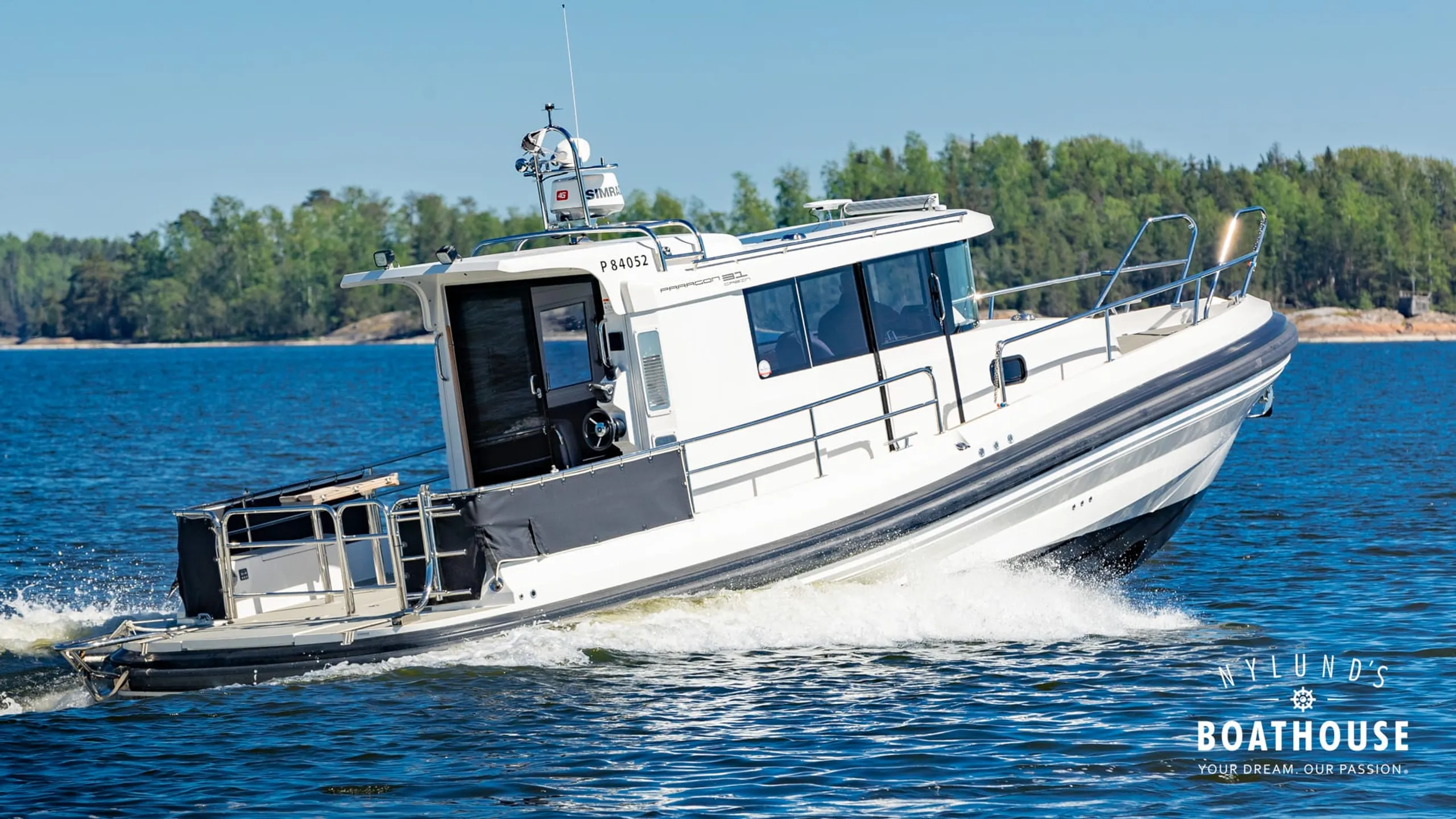 Paragon 31 Cabin - Image 16