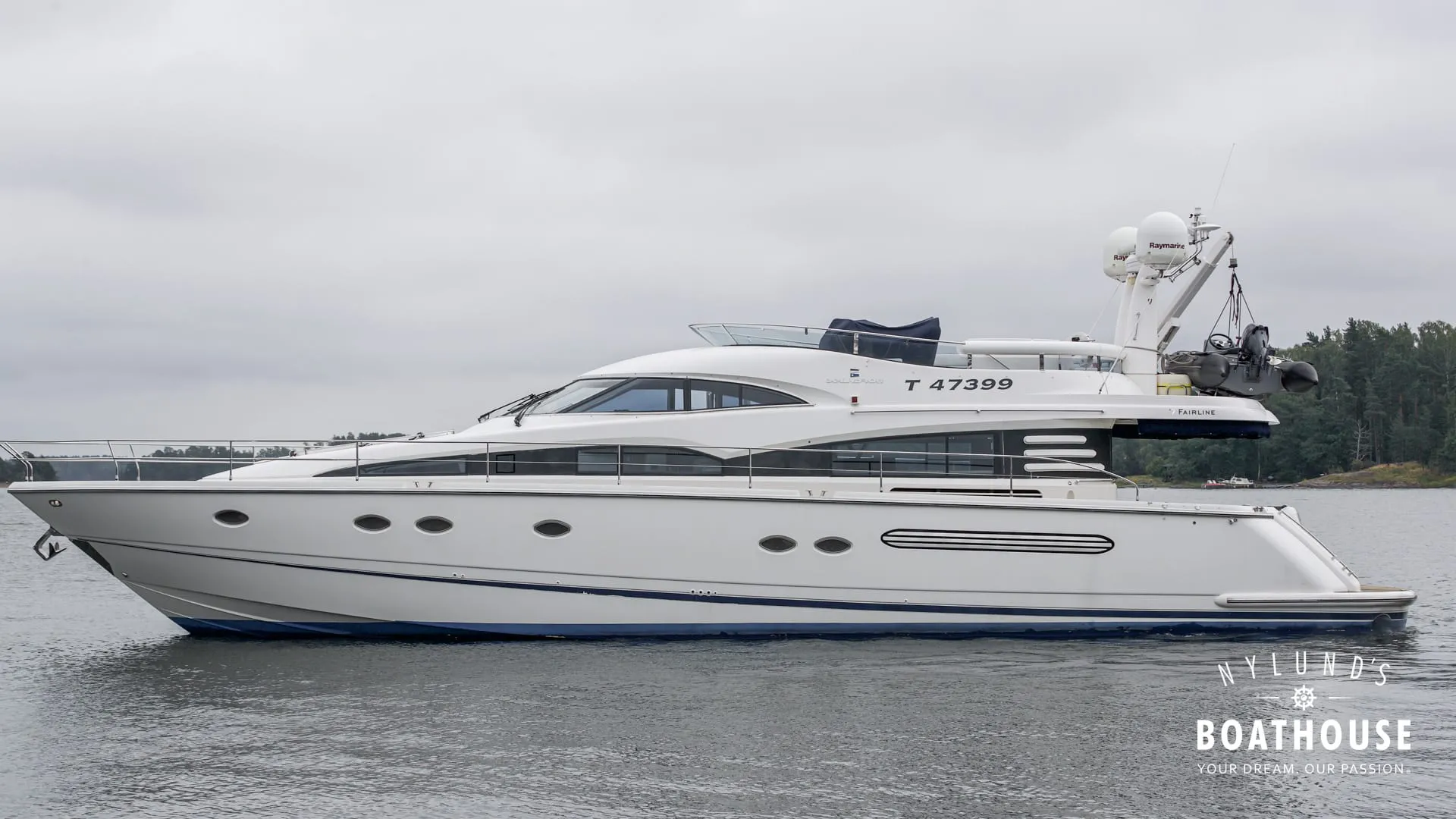 Fairline Squadron 62 - Image 3