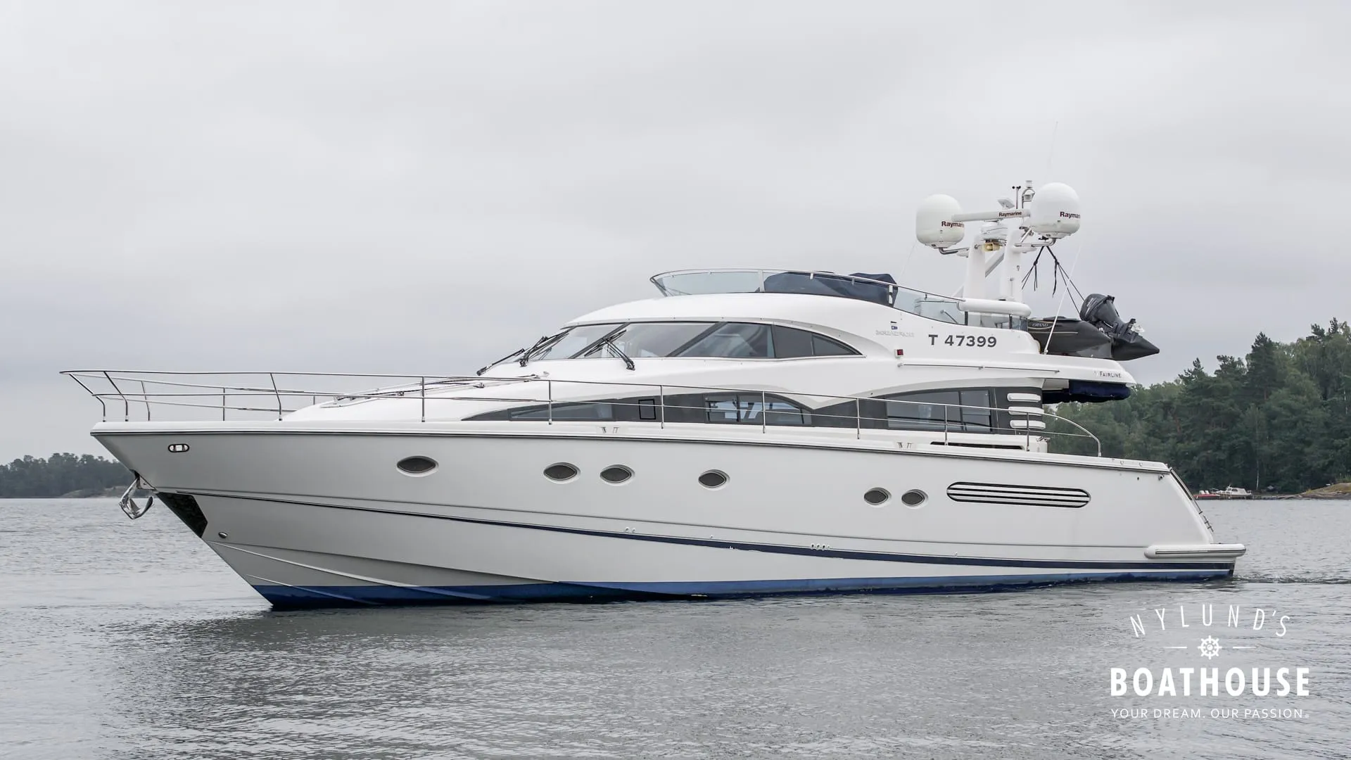 Fairline Squadron 62 - Image 4