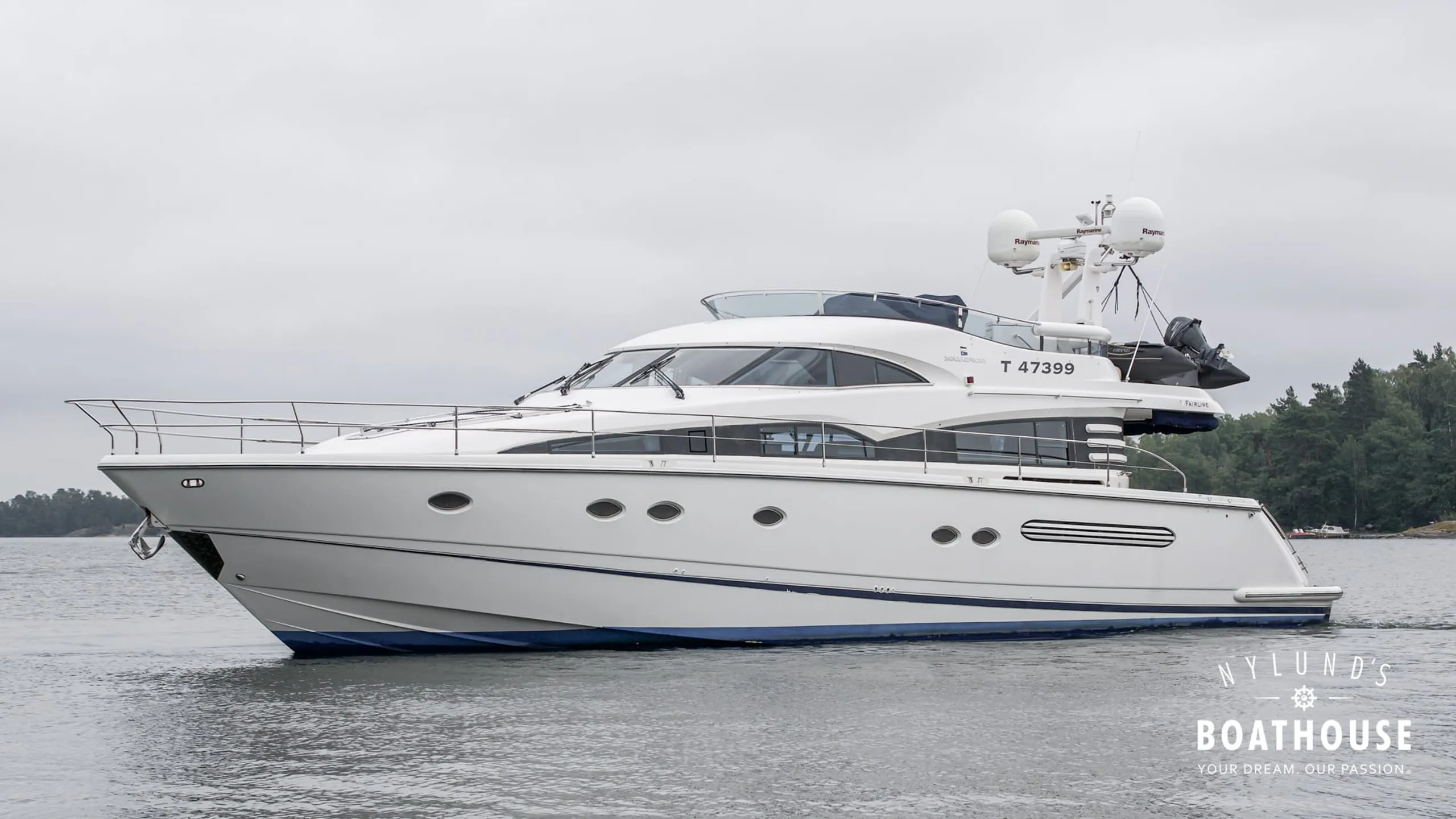 Fairline Squadron 62 - Image 4
