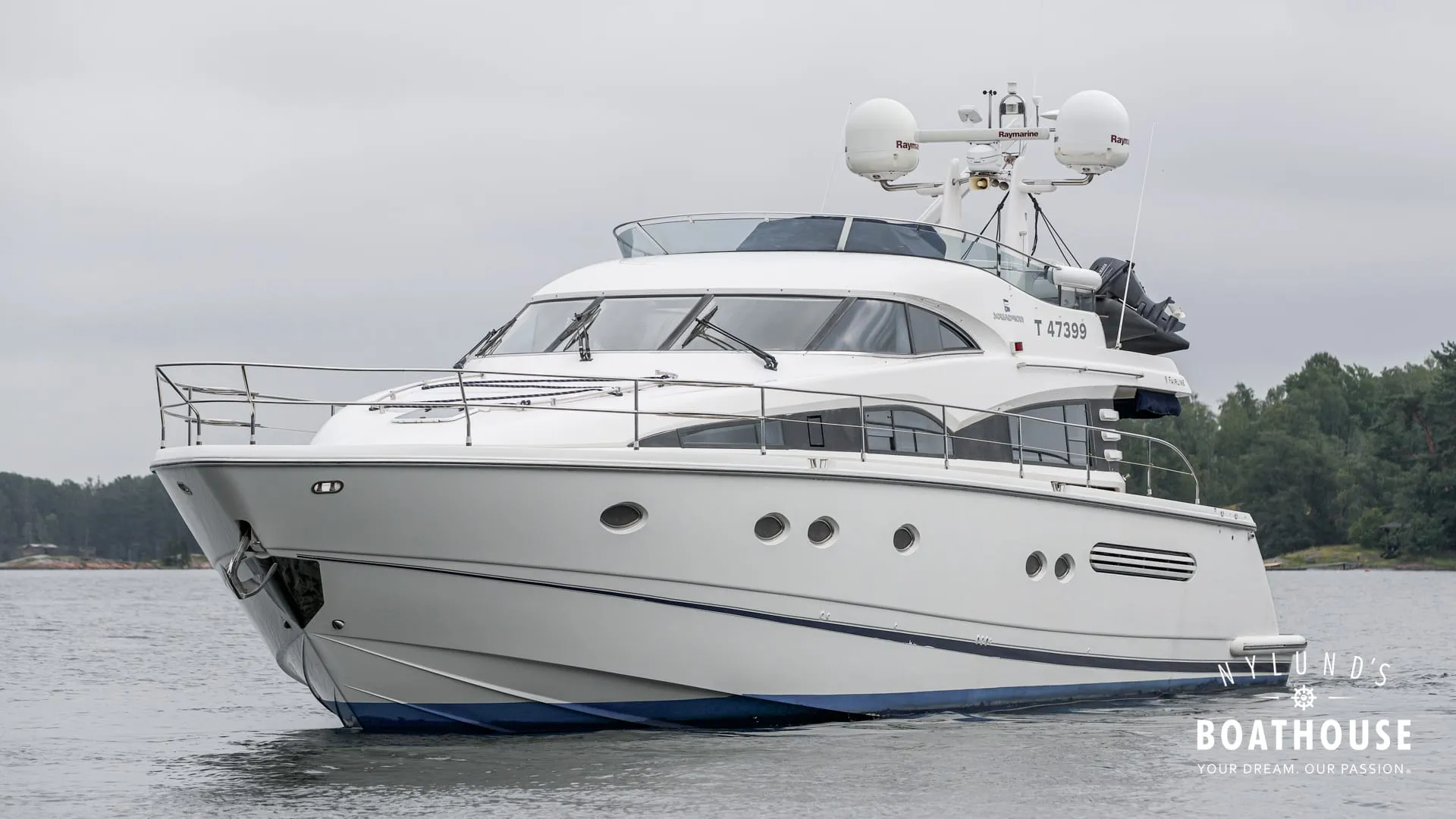 Fairline Squadron 62 - Image 6