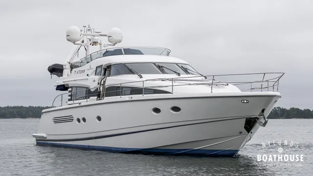 Fairline Squadron 62