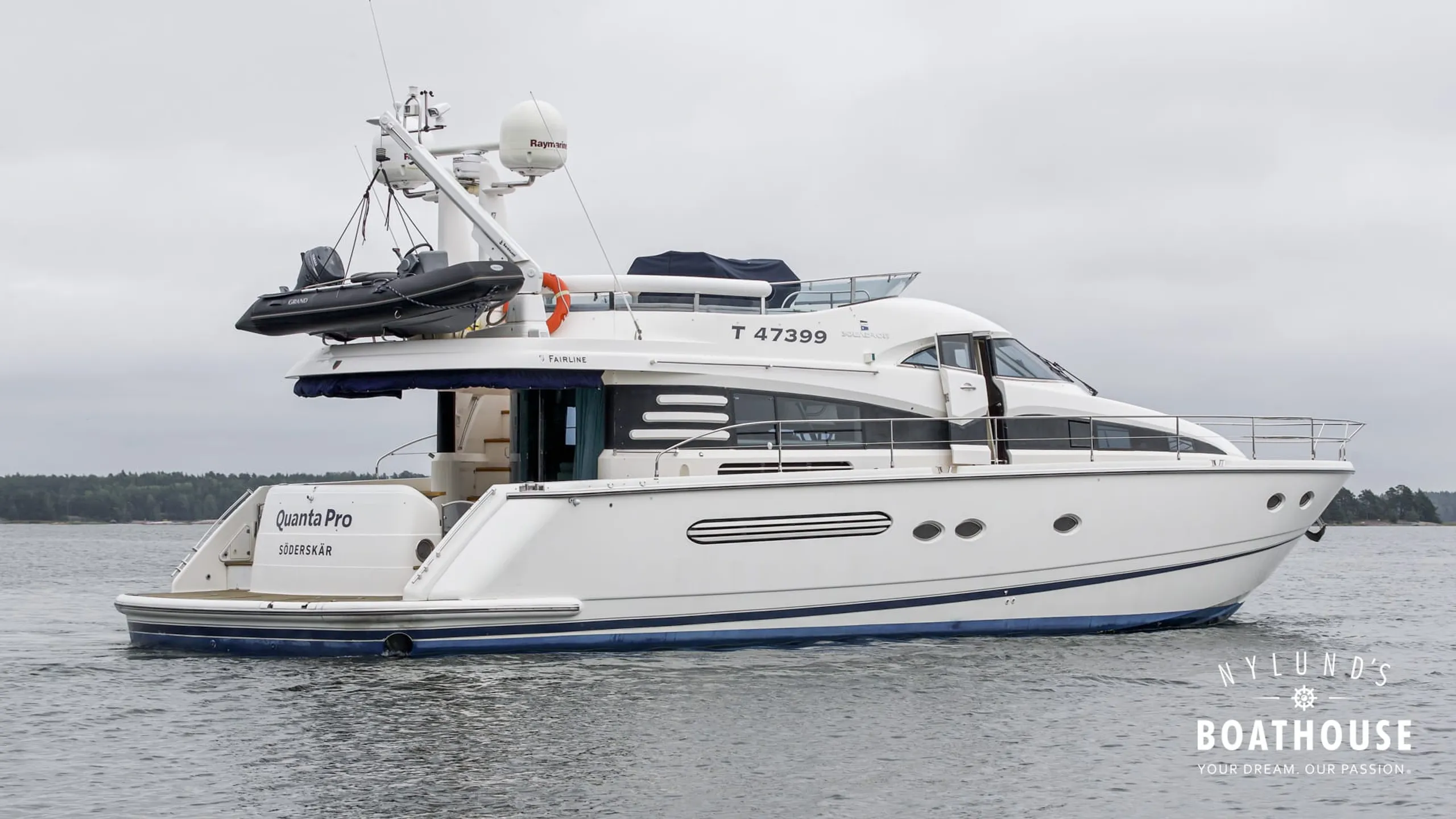 Fairline Squadron 62 - Image 8