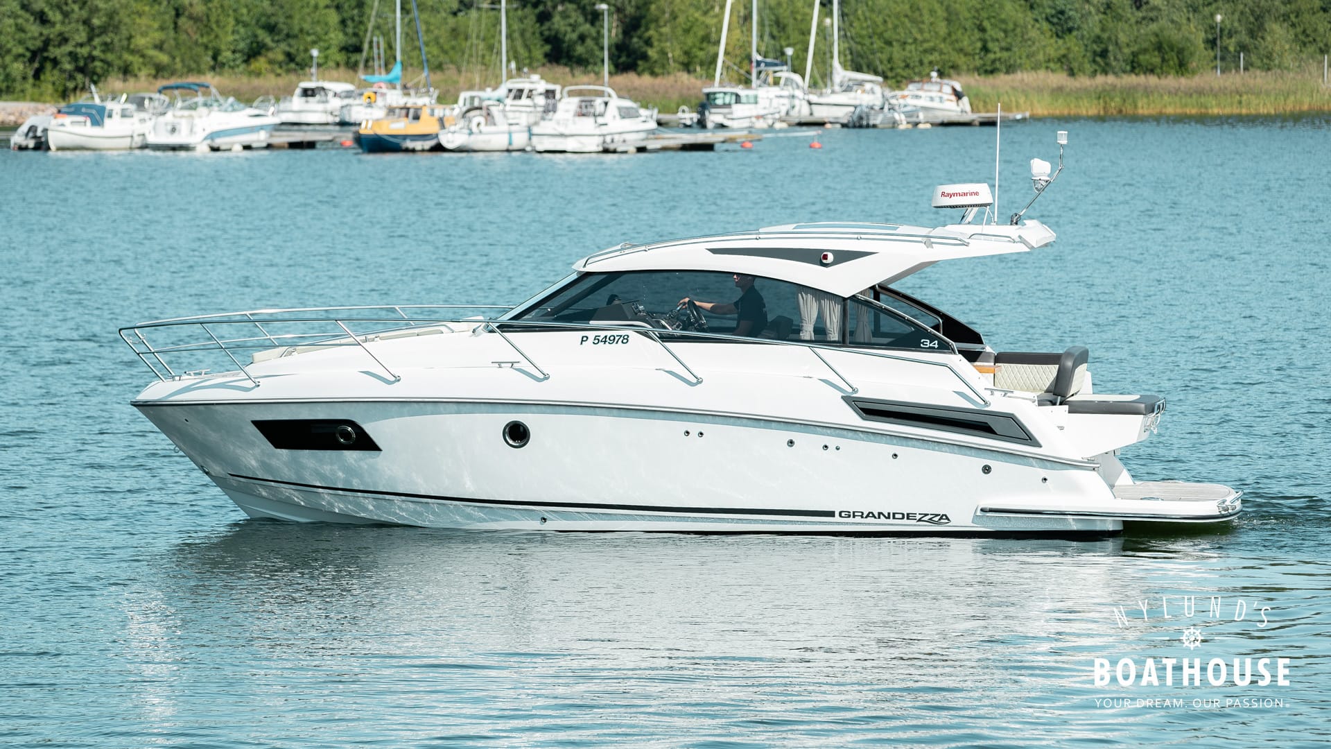 Grandezza 34 OC sold | Nylunds Boathouse