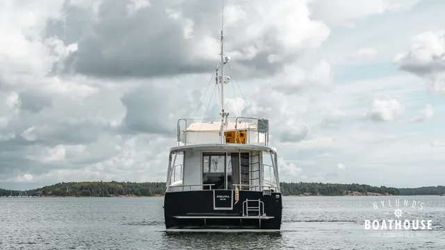 Beneteau Swift Trawler 42