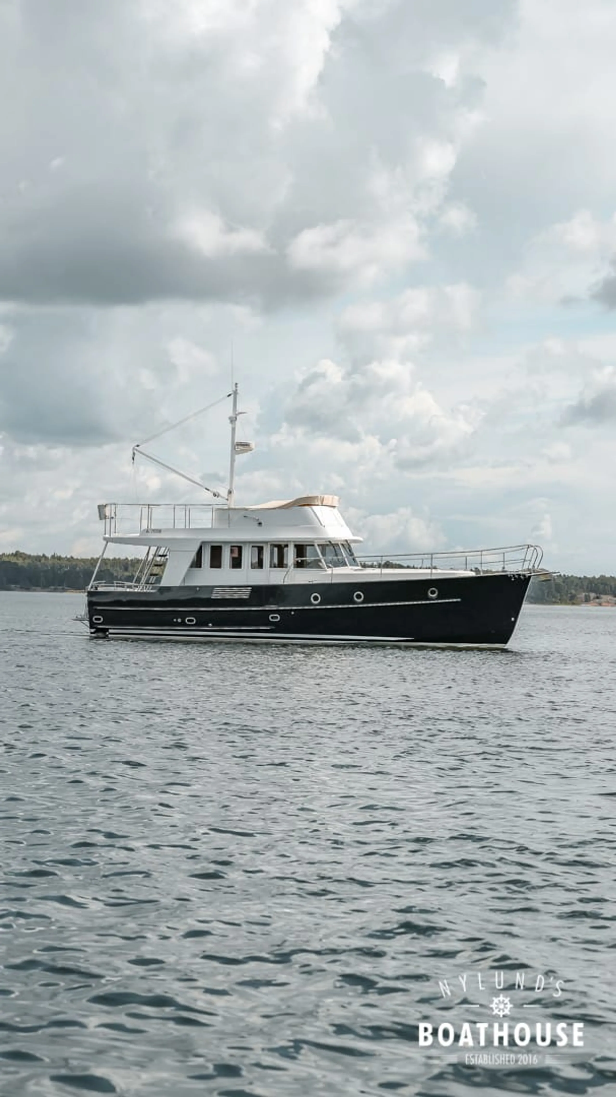 Beneteau Swift Trawler 42 - Image 18