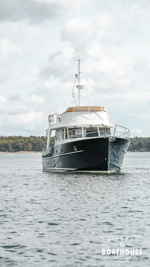 Beneteau Swift Trawler 42